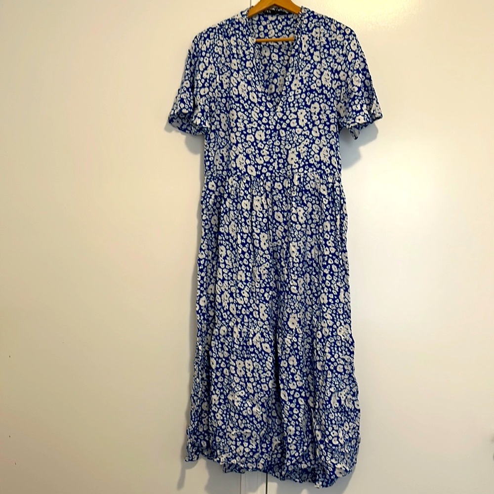 Closer sale all under 20$! Check out my closet for more